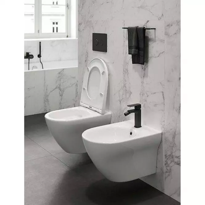 Bidet zawieszany Larga Square