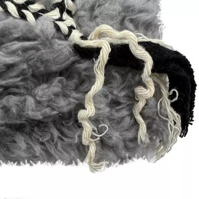 Poszewka Sherpa 30x50 szary Merkury Home