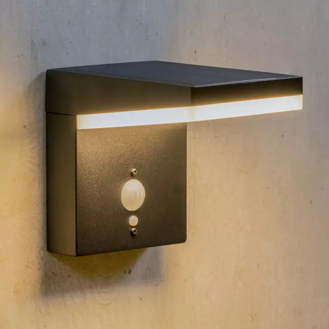 Kinkiet solarny z czujnikiem ruchu 46823 Black K1
