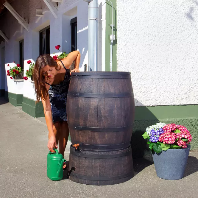 Beczka na deszczówkę 140L brązowa