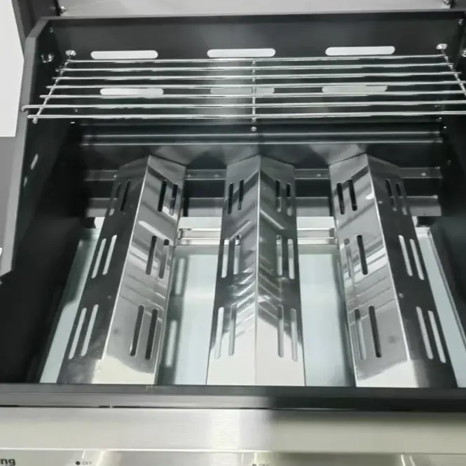 Mercado grill gazowy Essence 3+1 11,7 kW