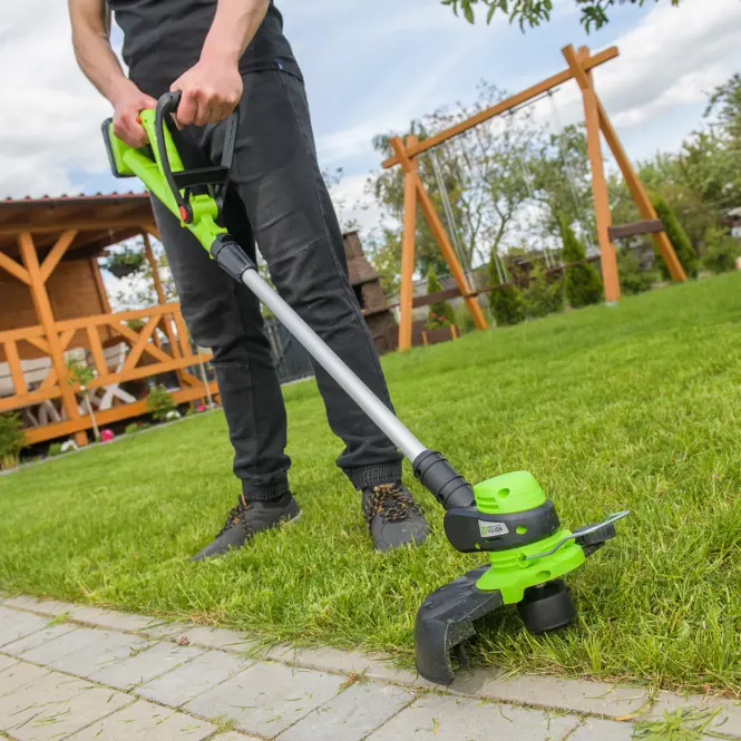 Podkaszarka akumulatorowa 2,0 AH 4garden APK2521S