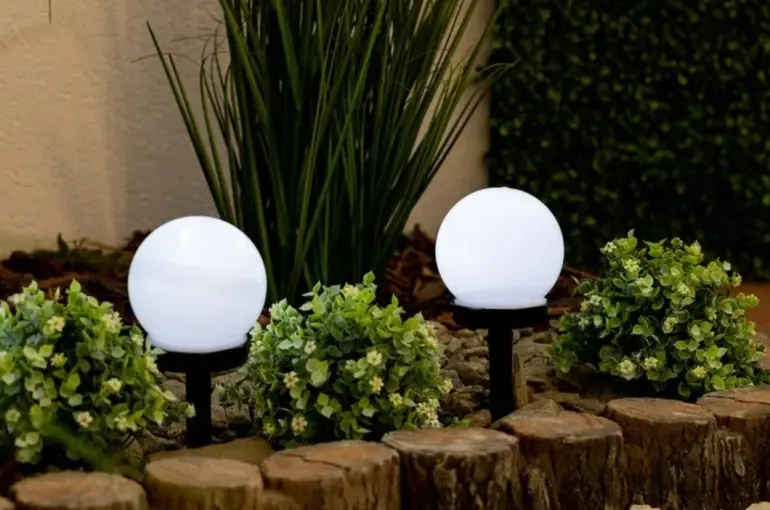 Lampa solarna KULKA 10CM VO2214