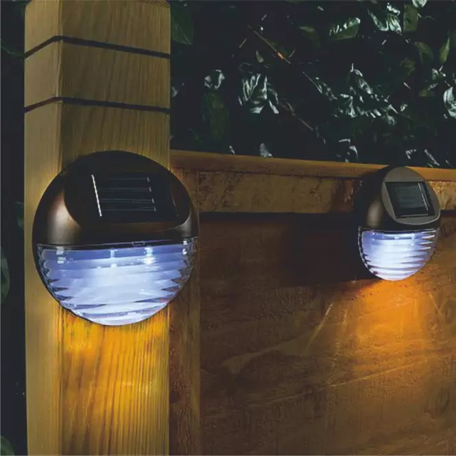 Lampa ogrodowa z czujnikiem ruchu solar LED TR 508